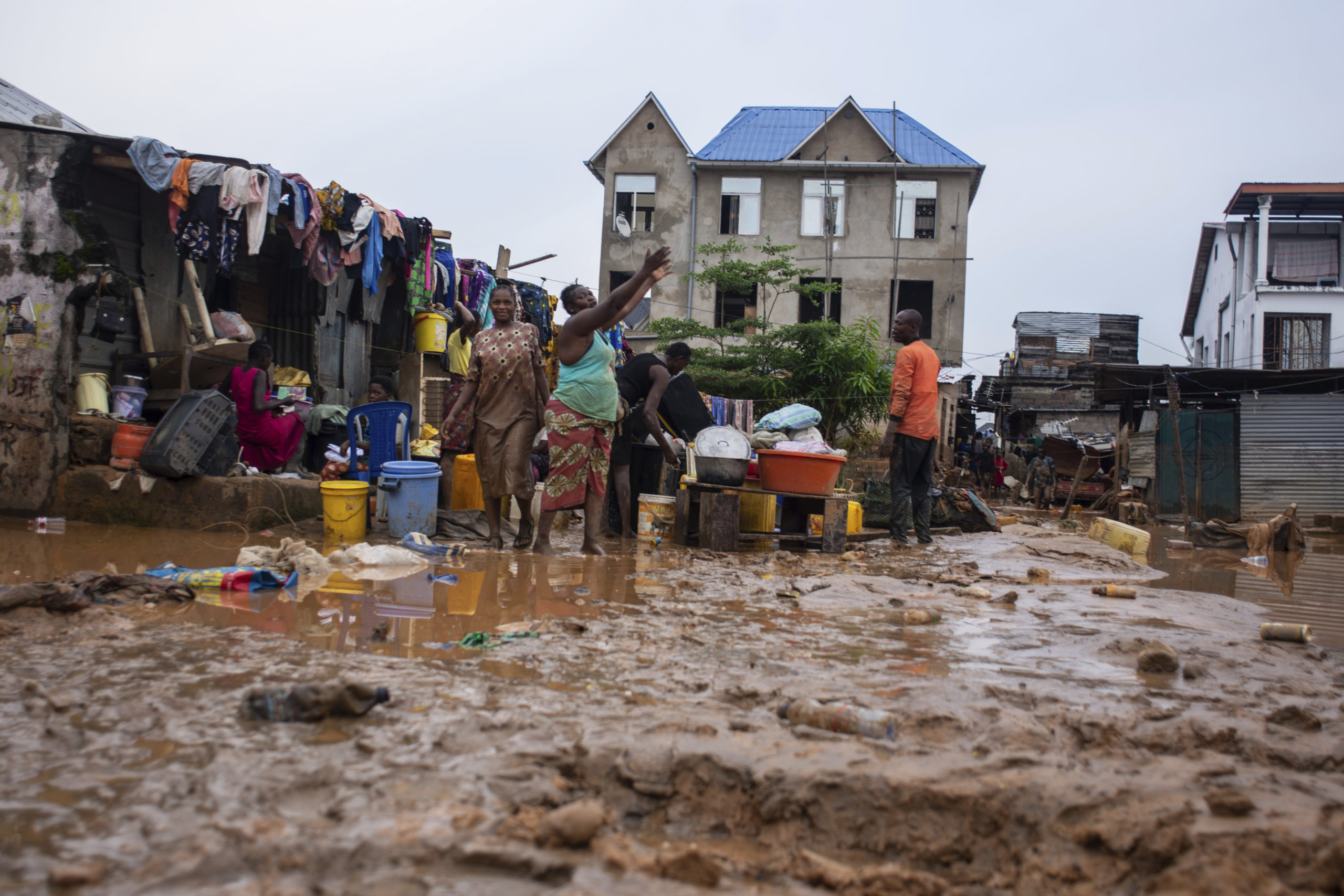 ΛΔ Κονγκό: Τουλάχιστον 141 νεκροί από πλημμύρες και κατολισθήσεις στην Κινσάσα