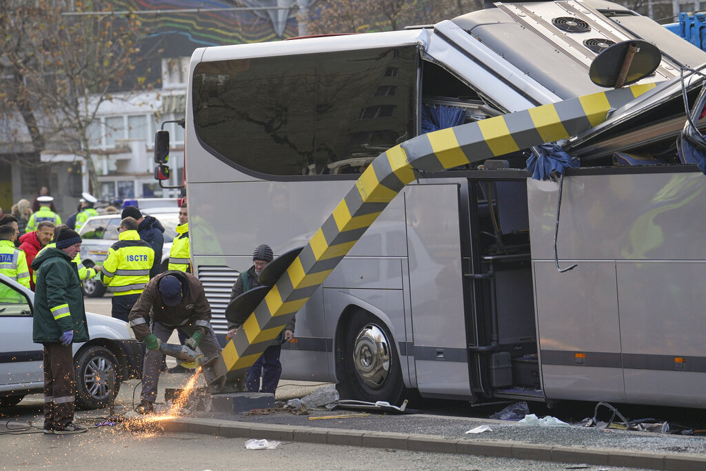 Δυστύχημα στο Βουκουρέστι: Έρευνες για τα αίτια της τραγωδίας – Αρνητικό το αλκοτέστ στον οδηγό