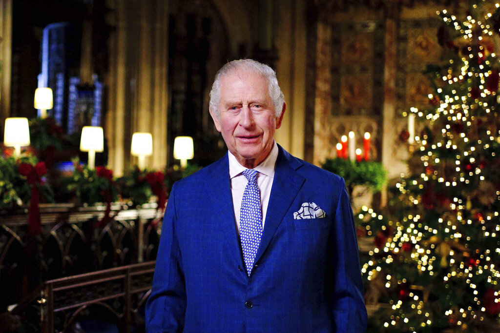 Βρετανία: Το πρώτο χριστουγεννιάτικο διάγγελμα του βασιλιά Καρόλου ως μονάρχη – Η αναφορά στην Ελισάβετ