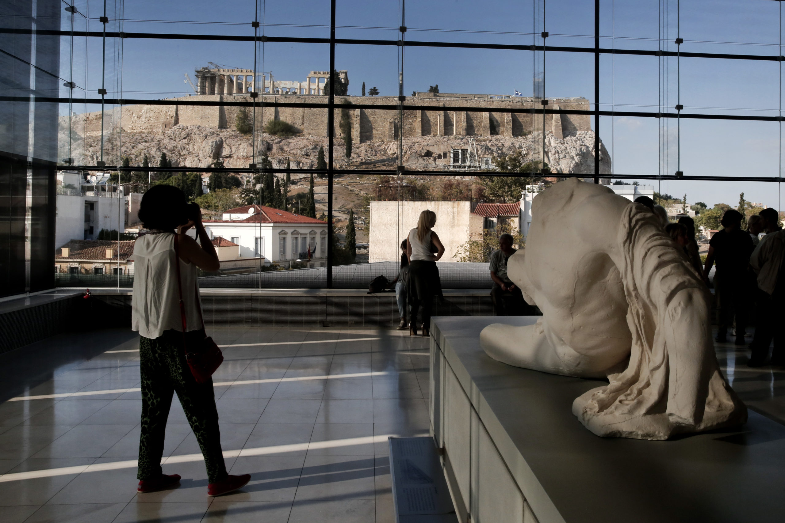 Περιβάλλον Σουνάκ προς το Βρετανικό Μουσείο: Τα μάρμαρα του Παρθενώνα δεν μπορούν να επιστρέψουν στην Ελλάδα