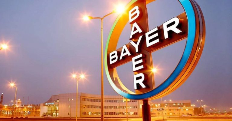 Bayer: Αποζημίωση 11.000 ευρώ σε Γάλλο αγρότη με προβλήματα υγείας από ζιζανιοκτόνο