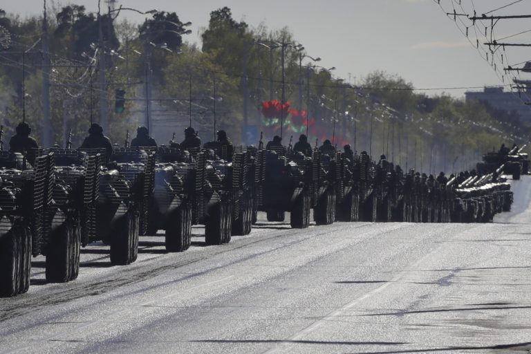Λευκορωσία: Αιφνίδιος έλεγχος της πολεμικής ετοιμότητας των στρατευμάτων