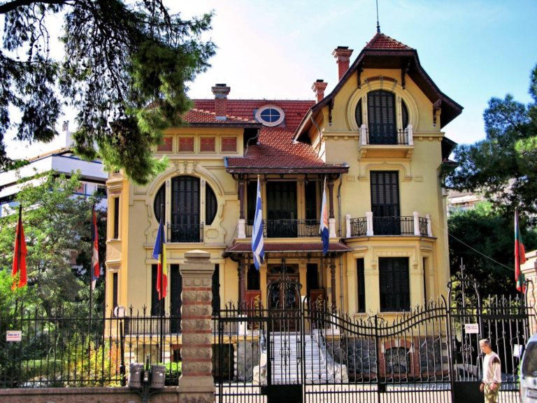 Έκθεση φωτογραφίας Νίκου Κουκή στη Δημοτική Πινακοθήκη Θεσσαλονίκης- Casa Bianca