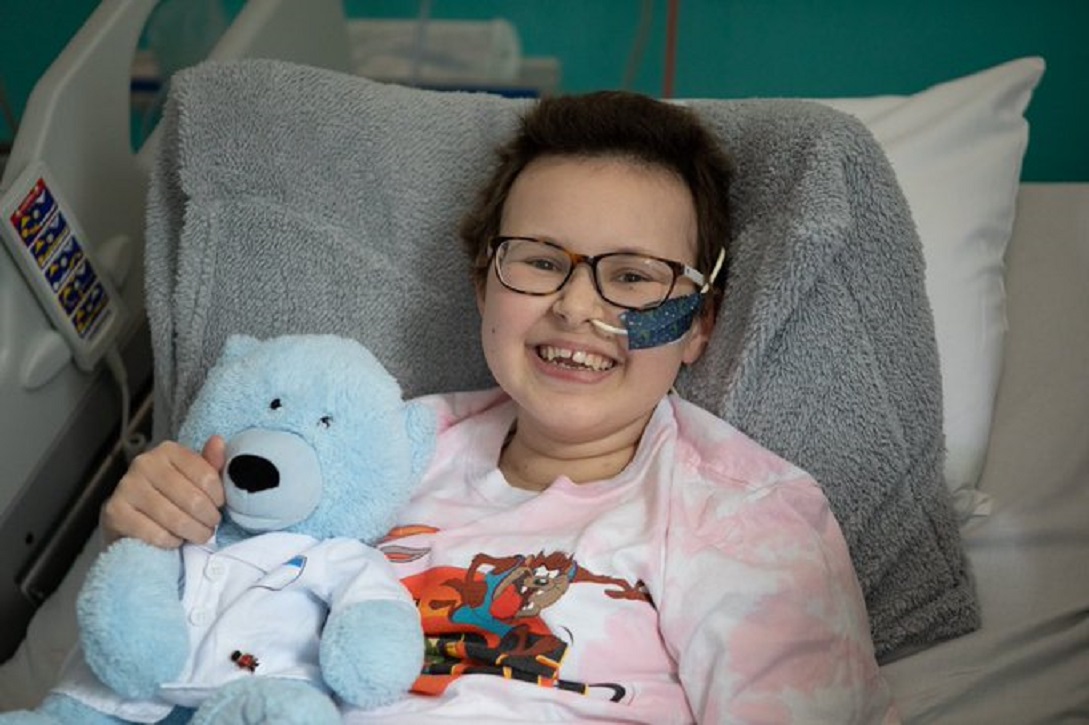 Ηνωμένο Βασίλειο: Επαναστατική θεραπεία εξαφάνισε ανίατο καρκίνο σε 13χρονη