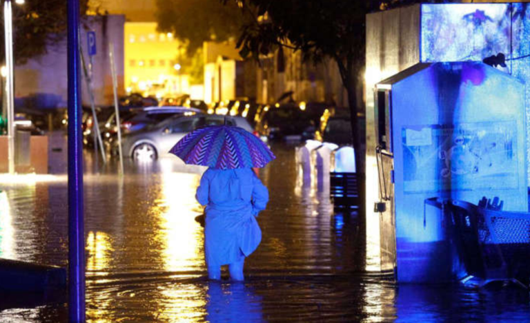 Πορτογαλία: Ένας νεκρός από τις πλημμύρες – Σε κατάσταση συναγερμού παραμένουν οι αρχές