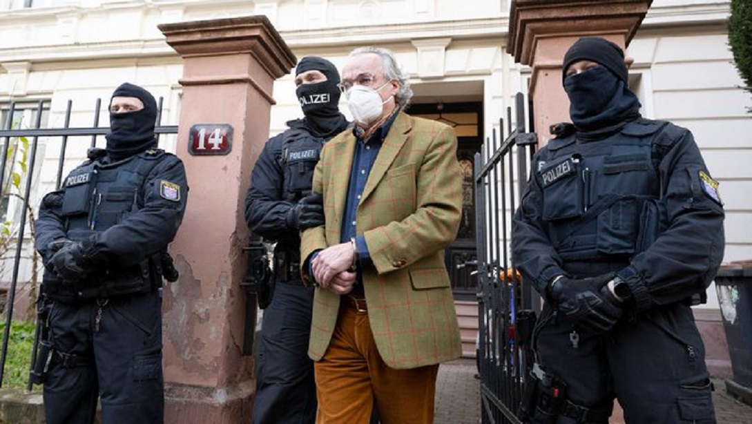 Γερμανία: 71χρονος πρίγκιπας φέρεται ως αρχηγός των «Πολιτών του Ράιχ» – Συλλήψεις ακροδεξιών σε Ιταλία και Αυστρία