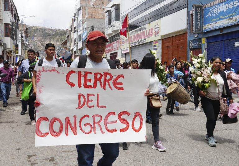 Περού: Επικύρωσε το Ανώτατο δικαστήριο την 18μηνη προφυλάκιση του Π. Καστίγιο