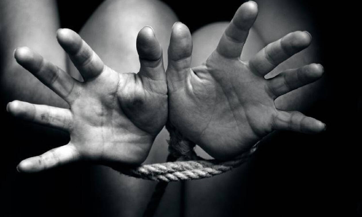 Ομαδικός βιασμός 15χρονου: 8 κατηγορούμενοι – Οι 5 στη φυλακή -Αναμένονται νέα εντάλματα (video)