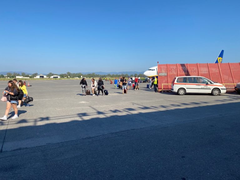 Καλαμάτα: Σήμερα οι προσφορές για τον αερολιμένα “Καπετάν Βασίλης Κωνσταντακόπουλος”