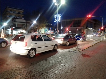 Ροδόπη: Μικρή Αθήνα η Κομοτηνή δηλώνουν οι επαγγελματίες οδηγοί λόγω της κυκλοφοριακής συμφόρησης