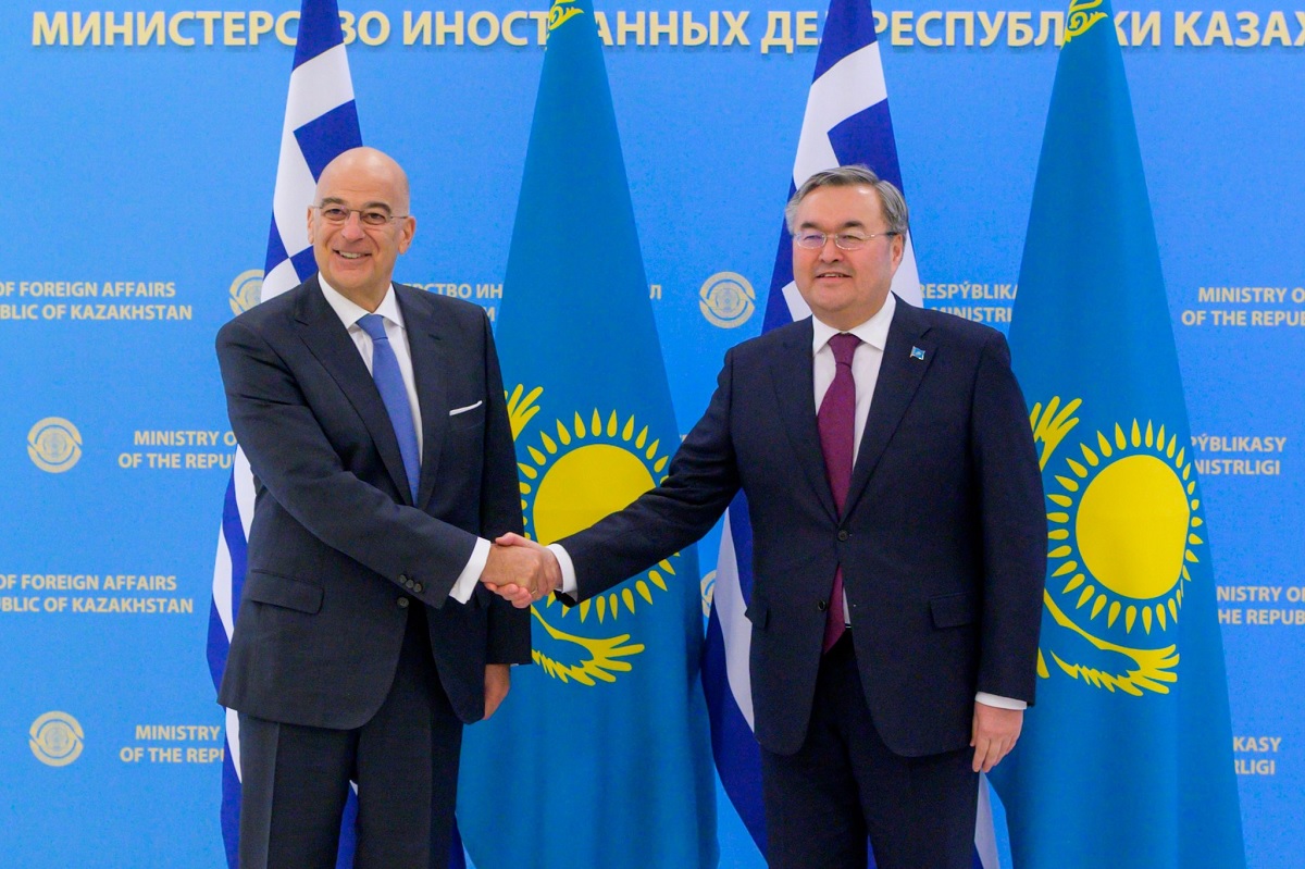 Στο Καζακστάν ο Ν. Δένδιας – Συναντήσεις με πρόεδρο και αναπληρωτή πρωθυπουργό