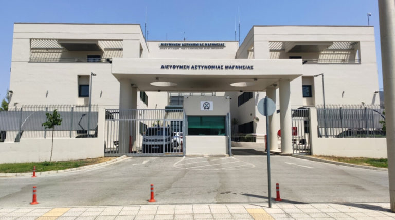 Βόλος: Εξιχνιάστηκαν διαρρήξεις σε καταστήματα