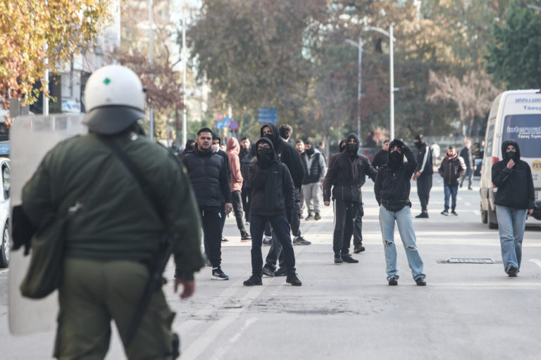 Αλ. Καραγιάννη: Συστημικό το πρόβλημα της αυθαίρετης αστυνομικής βίας – Υπάρχει οργή στους Ρομά (video)