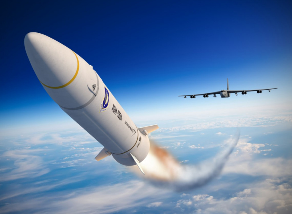 Η Πολεμική Αεροπορία των ΗΠΑ εκτοξεύει τον πρώτο της επιχειρησιακό υπερηχητικό πύραυλο