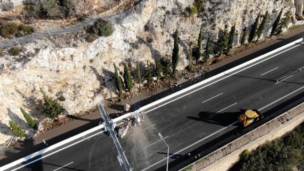 Εισαγγελική παρέμβαση για την κατολίσθηση στην εθνική οδό