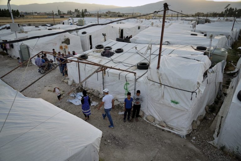 Λίβανος: Η διεθνής κοινότητα να συνεργαστεί για τον τερματισμό της κρίσης των Σύρων προσφύγων στη χώρα