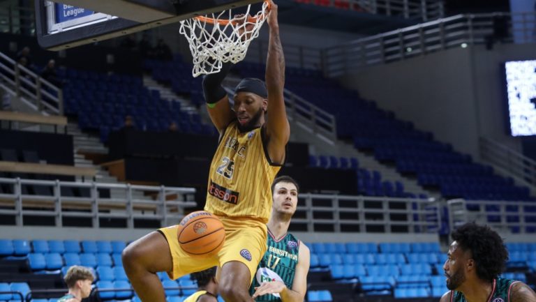 Γύρισε από το -25 και προκρίθηκε η ΑΕΚ, 80-72 την Καρσίγιακα (highlights)
