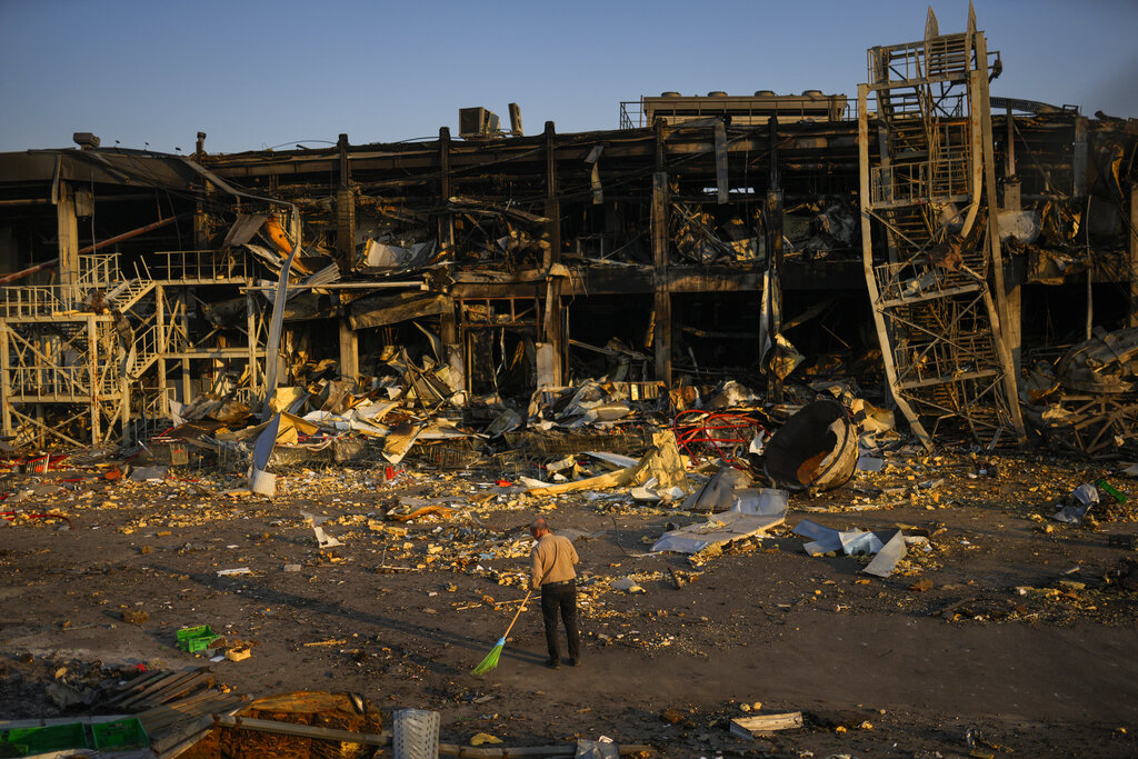 Ζελένσκι: «Ελάχιστοι άμαχοι» παραμένουν στο Μπαχμούτ – Επίκεντρο σφοδρών μαχών η πόλη