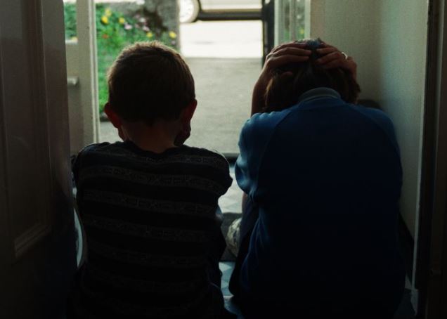 ΕΛΣΤΑΤ: Έρευνα για τις συνθήκες διαβίωσης παιδιών χωρισμένων και μεικτών οικογενειών
