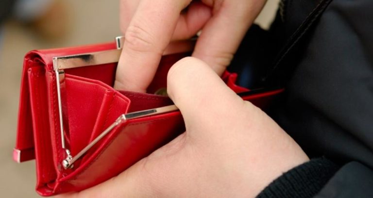 Δ. Ελλάδα: Οι μισοί με σοβαρή αναπηρία σε φάσμα αποκλεισμού ή φτώχειας