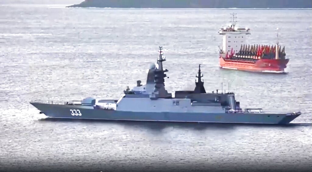 Ρωσία και Κίνα πραγματοποιούν κοινά ναυτικά γυμνάσια