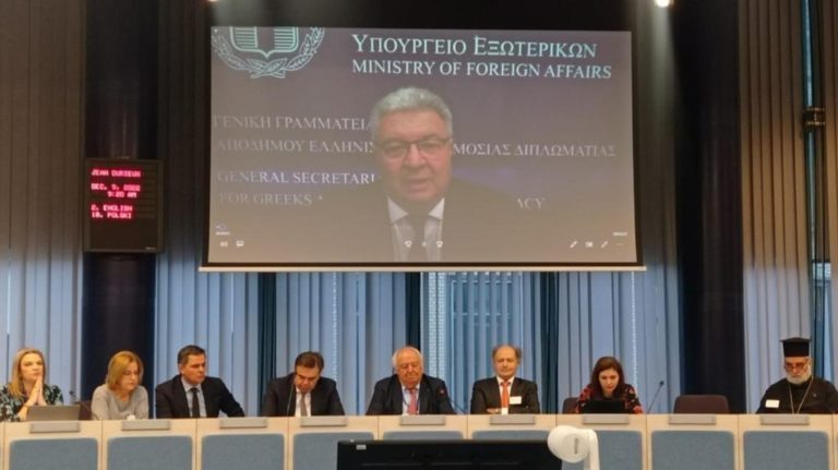 O Γιάννης Χρυσουλάκης στο 28ο Συνέδριο Ελλήνων Εκπαιδευτικών Ευρώπης