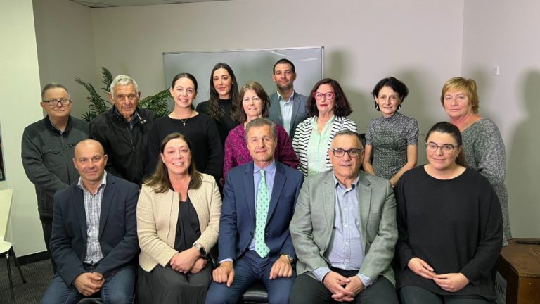 Ανέλαβε το νέο προεδρείο της Ελληνικής Ορθόδοξης Κοινότητας Νότιας Αυστραλίας