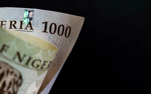 Η Κεντρική Τράπεζα της Νιγηρίας θέτει όρια στις αναλήψεις μετρητών από τράπεζες για ιδιώτες και επιχειρήσεις