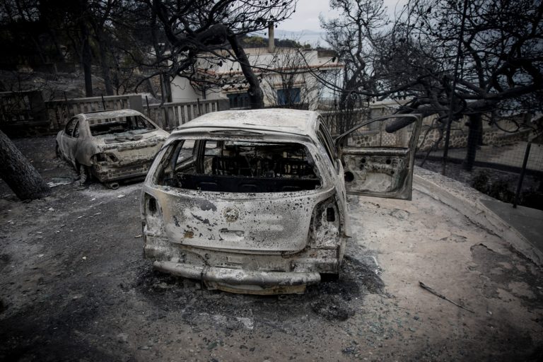 Καθηλωτικές καταθέσεις στη δίκη για τη φωτιά στο Μάτι – «Μέχρι τη Μαραθώνος ζούσαμε πόλεμο, δεν υπήρχε καμία βοήθεια»