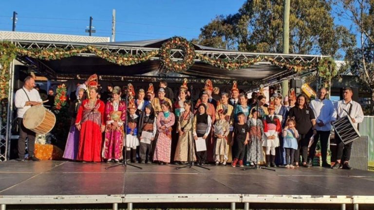 Ύμνοι και παραδοσιακά τραγούδια Χριστουγέννων και Πρωτοχρονιάς στη Μελβούρνη