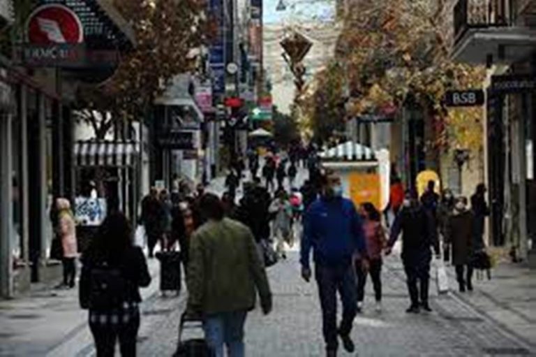 Κοζάνη: Μειωμένη η κίνηση στην αγορά. Αισιοδοξία για τις επόμενες ημέρες όσο πλησιάζουν οι γιορτές