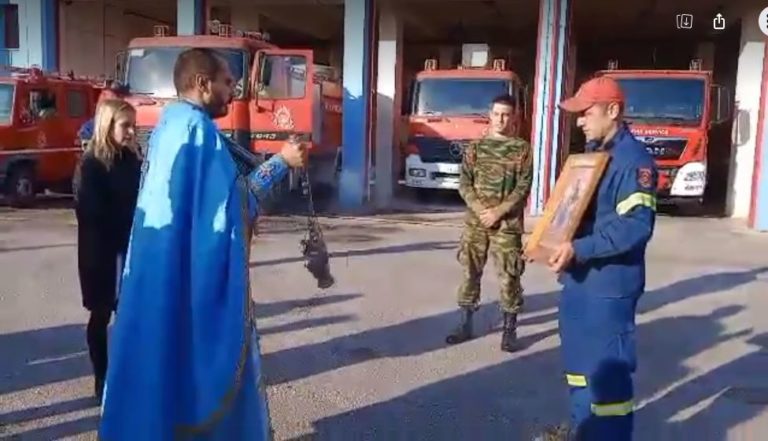 Τους προστάτες τους Τρεις Παίδες εν Καμίνω τίμησαν στην Μυτιλήνη, οι πυροσβέστες της Λέσβου