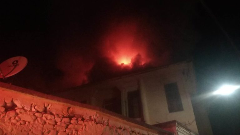 Σέρρες: Φωτιά σε σπίτι στο Σιδηρόκαστρο(video)