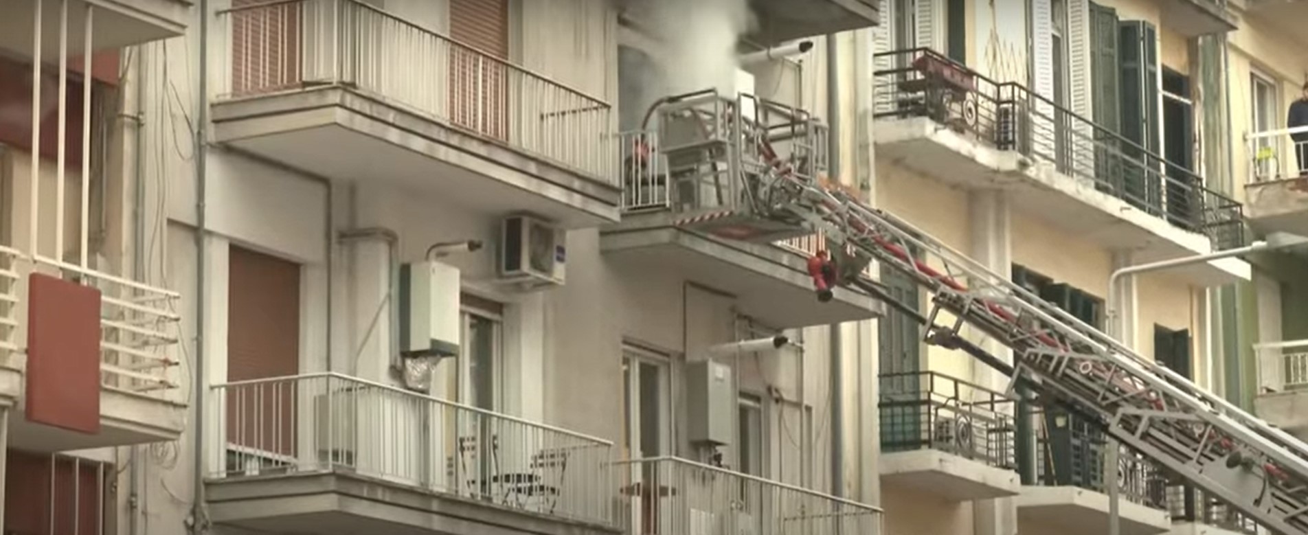 Πυρκαγιά σε διαμέρισμα στην Κομοτηνή – Άμεση επέμβαση της Πυροσβεστικής