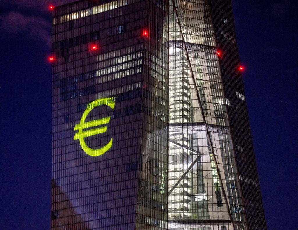 Επιτόκια: Νέος γύρος αύξησης των επιτοκίων από ΕΚΤ και Fed την ερχόμενη εβδομάδα