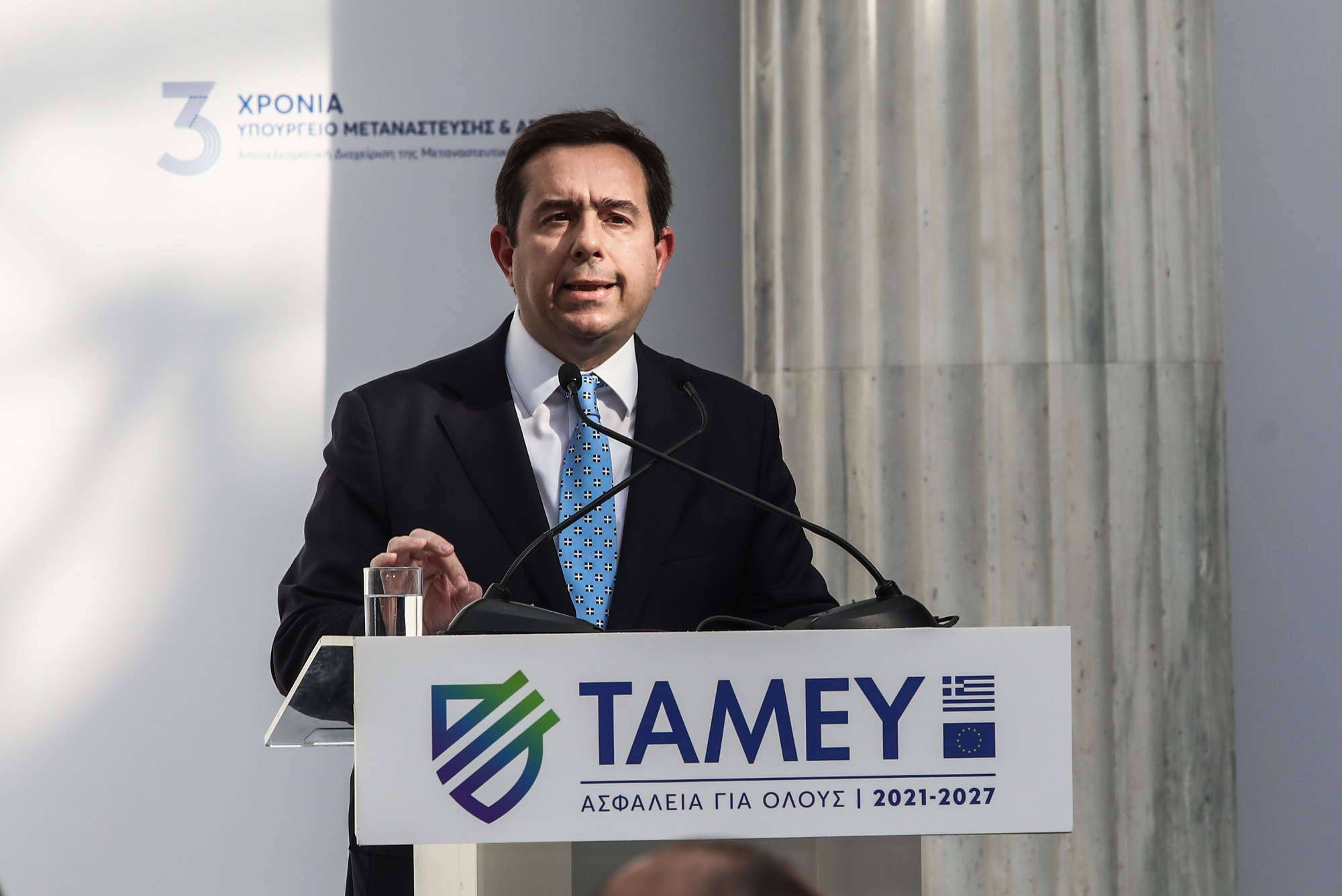 Ν. Μηταράκης: «Η Ελλάδα βιώνει πλέον περιορισμένες επιπτώσεις της μεταναστευτικής κρίσης» Ν. Μηταράκης: «Η Ελλάδα βιώνει πλέον περιορισμένες επιπτώσεις της μεταναστευτικής κρίσης»