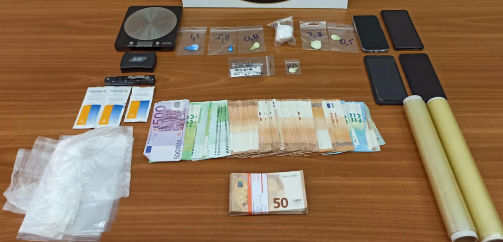 Εξαρθρώθηκε εγκληματική οργάνωση που διακινούσε κοκαΐνη στην Αττική – Τέσσερις συλλήψεις