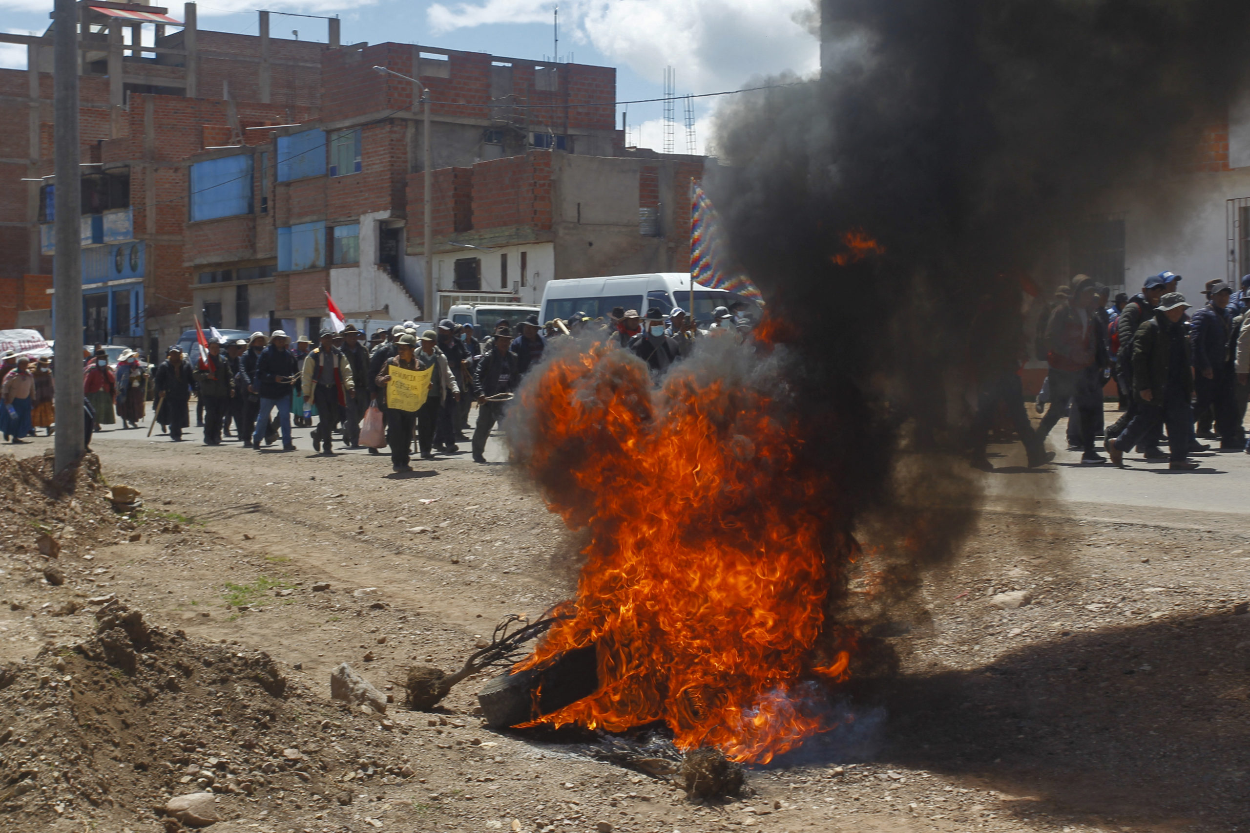 Πολιτική κρίση στο Περού: 17 νεκροί κατά τη διάρκεια νέων συγκρούσεων
