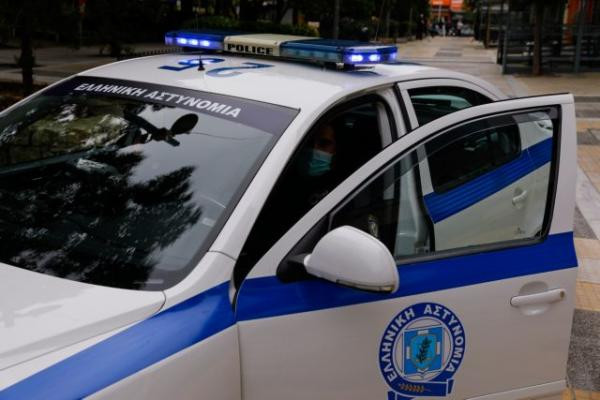 Δεκατρείς συλλήψεις σε ειδικές επιχειρήσεις της ΕΛΑΣ στη Δυτική Αττική