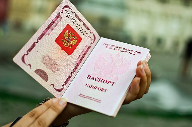 Στη Μαριούπολη, οι κάτοικοι αναγκάζονται να αποκτήσουν ρωσικά διαβατήρια