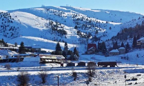 Ανοικτά τα χιονοδρομικά σε Σέλι και Τρία -Πέντε Πηγάδια