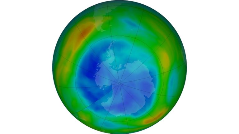 ΟΗΕ: Η τρύπα του όζοντος αναμένεται να ανακάμψει πλήρως τις επόμενες δεκαετίες 