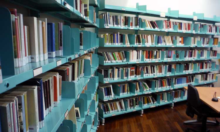 Καλαμάτα: Εμπλουτισμός της Δημόσιας Κεντρικής Βιβλιοθήκης με νέα βιβλία