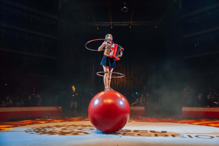 Circus Tales: Το βαριετέ σύγχρονου τσίρκου ξανά στην Αθήνα