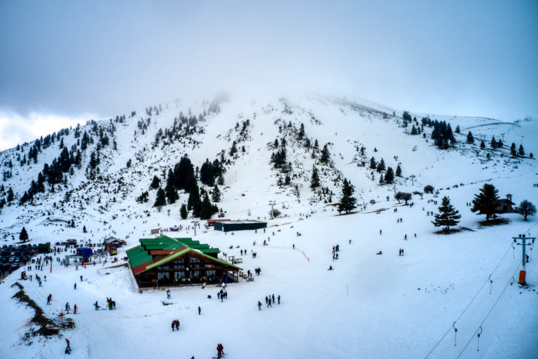 «Άσπρη μέρα» είδαν τα χιονοδρομικά κέντρα σε όλη την Ελλάδα