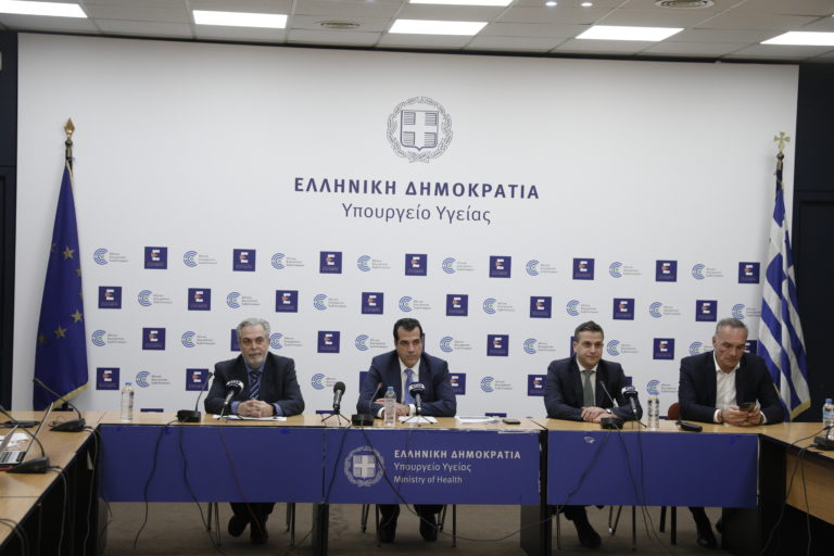 Η έκτακτη ενημέρωση από τον Θ. Πλεύρη για τις ελλείψεις φαρμάκων