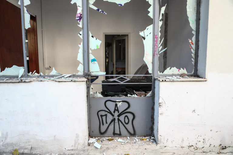 Έκρηξη στο Μαρούσι: Τα δύο ενδεχόμενα που εξετάζει η ΕΛΑΣ και η σχέση με τις επιθέσεις σε Αλεξάνδρας και Πανόρμου