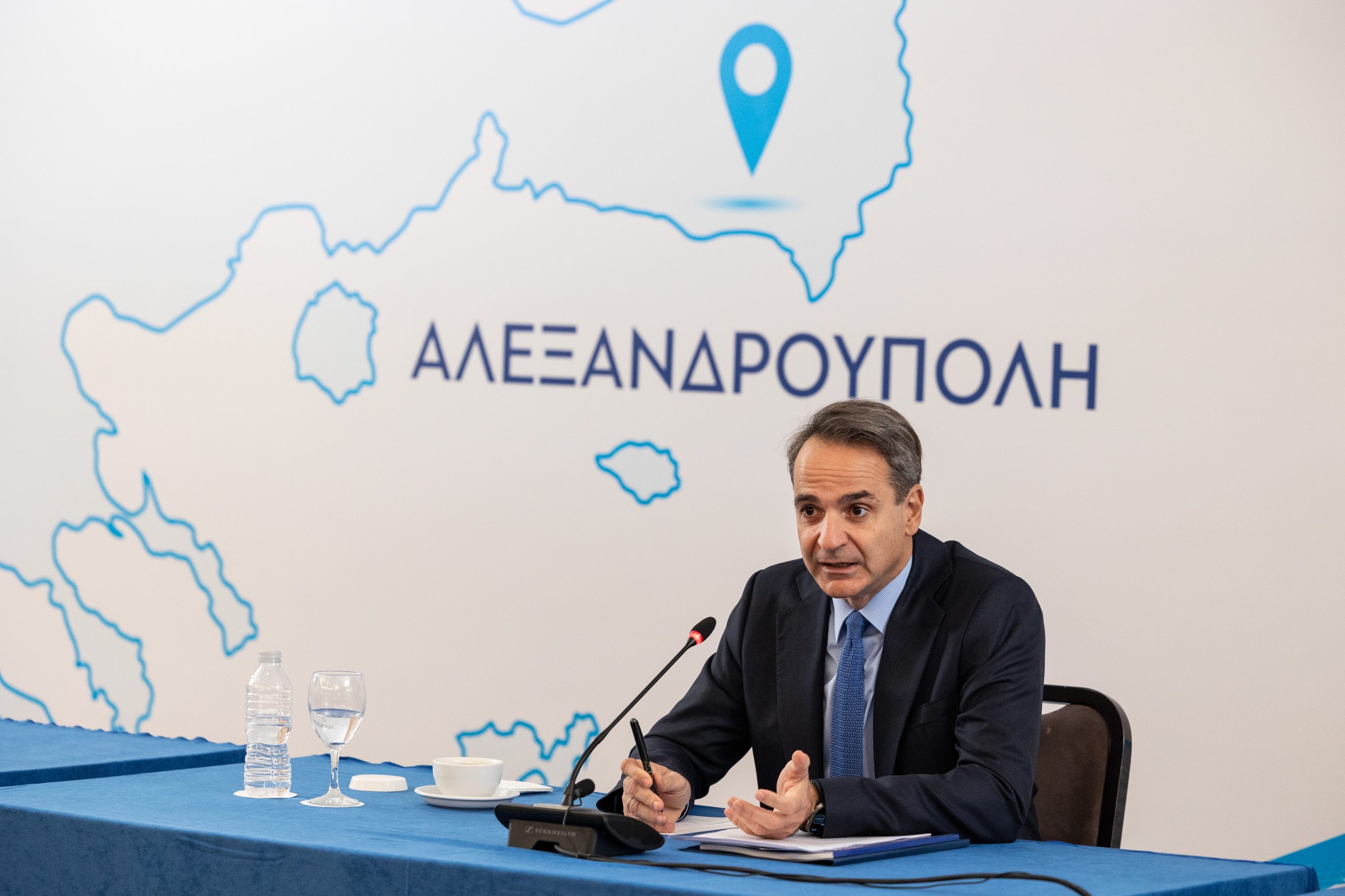 Tα εκλογικά διλήμματα έθεσε ο πρωθυπουργός – Aνακοίνωσε την υποψηφιότητά του στον Έβρο (video)