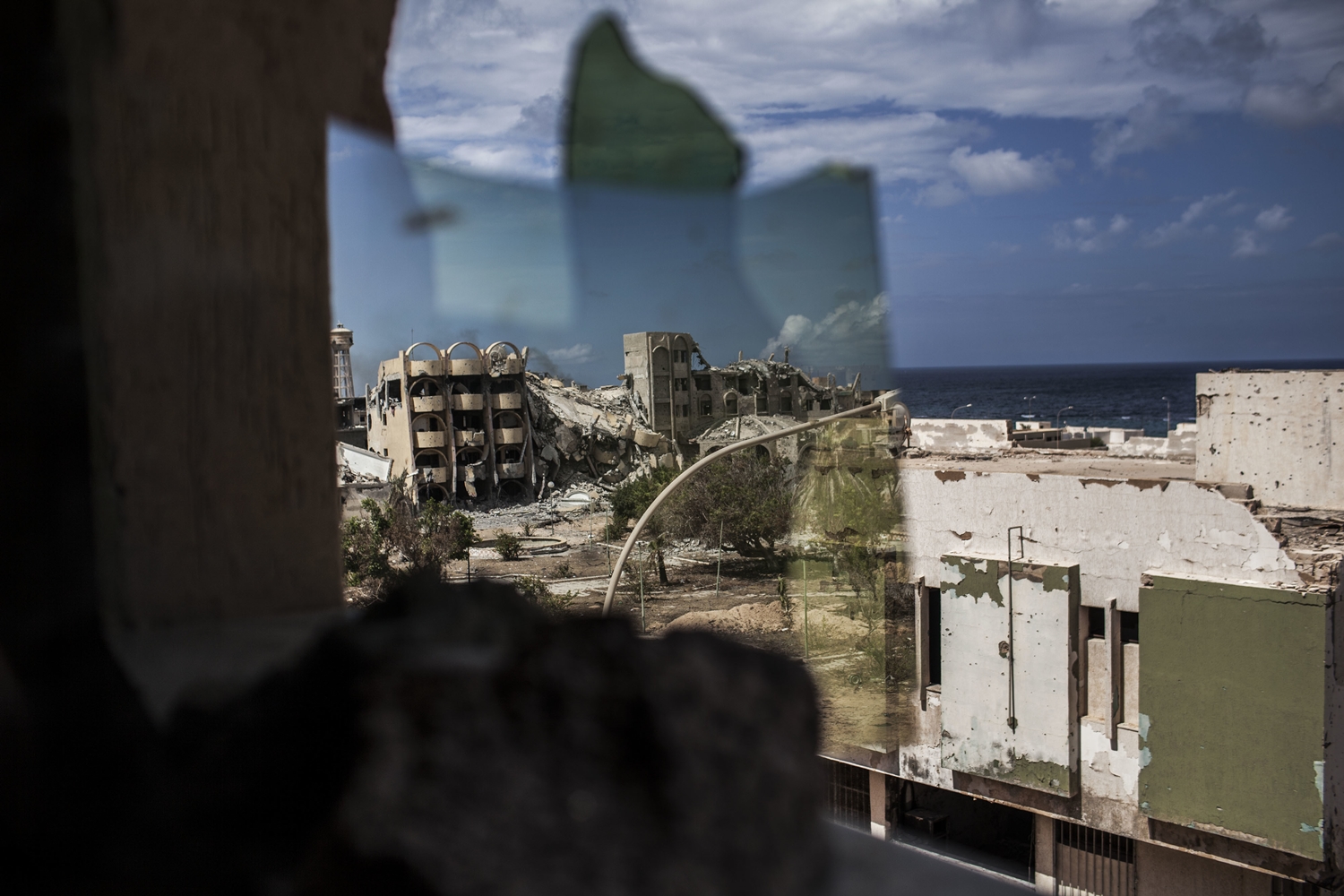 Λιβύη: Ανακατώνονται ξανά  τα χαρτιά – Συνωστισμός επικεφαλής μυστικών υπηρεσιών