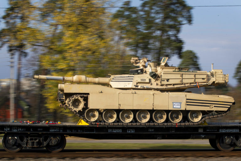 ΗΠΑ: Αίρονται οι αντιρρήσεις για την αποστολή αρμάτων Abrams στην Ουκρανία στο πλαίσιο συμφωνίας με τη Γερμανία